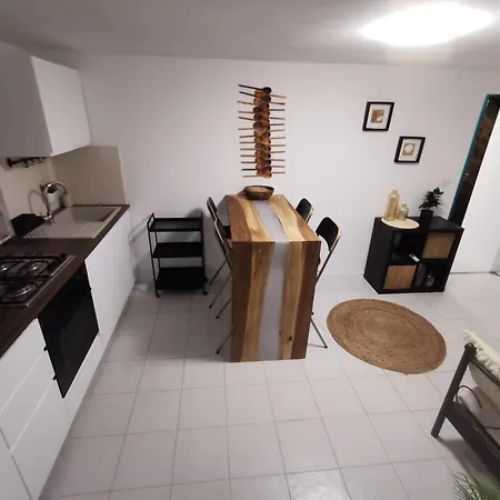 Malic Διαμέρισμα