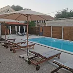 Apartments Malic Apartment *