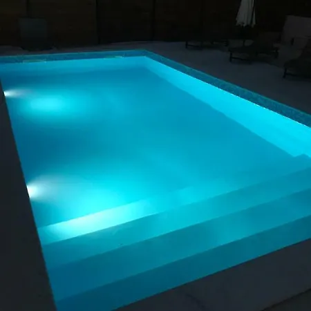 Malic アパート *